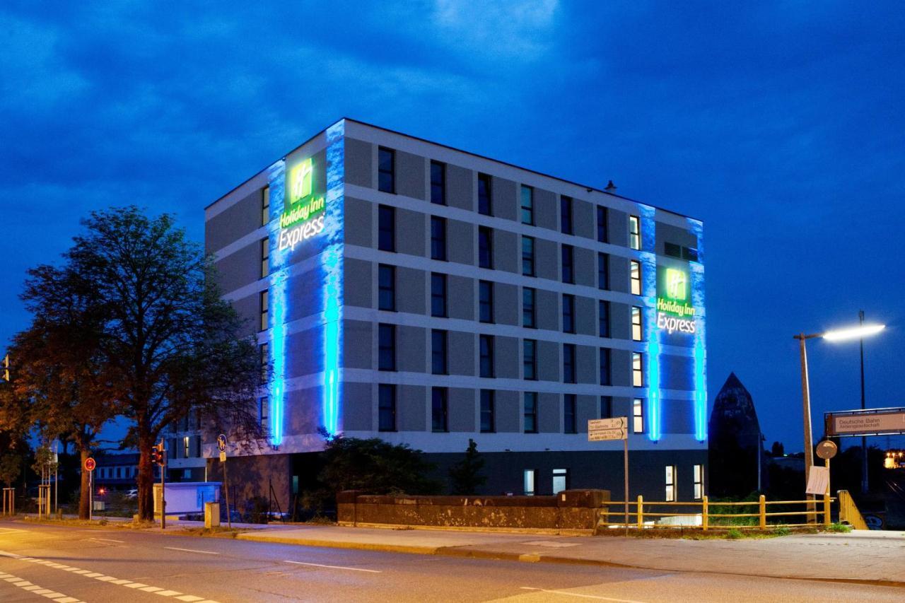 Holiday Inn Express - Darmstadt, An Ihg Hotel Exterior photo